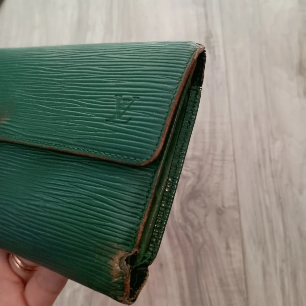 Louis Vuitton Green Epi Long Wallet